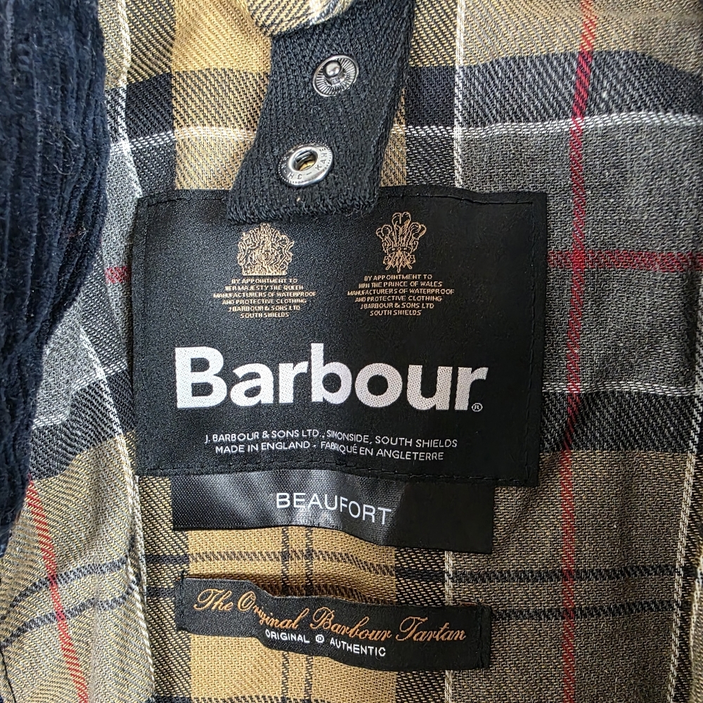 Barbour Classic Beaufort Waxed Jacket 36 - Picture 3 of 5